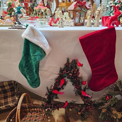 Christmas Home Decor & More  (S1-JS)