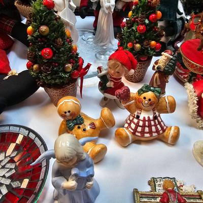 Christmas Home Decor & More  (S1-JS)