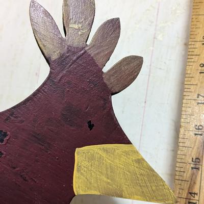 Cute Wooden and Metal Rooster Decor