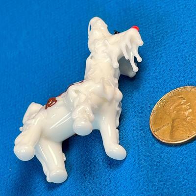 DELICATE BLOWN GLASS WHITE DOG FIGURINE