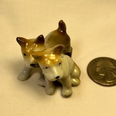 CERAMIC DOGS PAIR FIGURINE MADE IN JAPAN