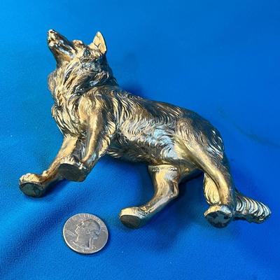 METAL COLLIE DOG FIGURINE