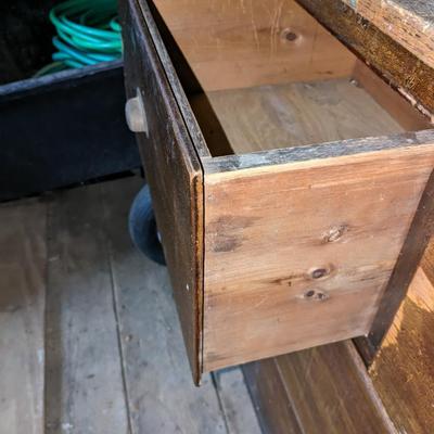 Gorgeous Vintage Chest of Drawers