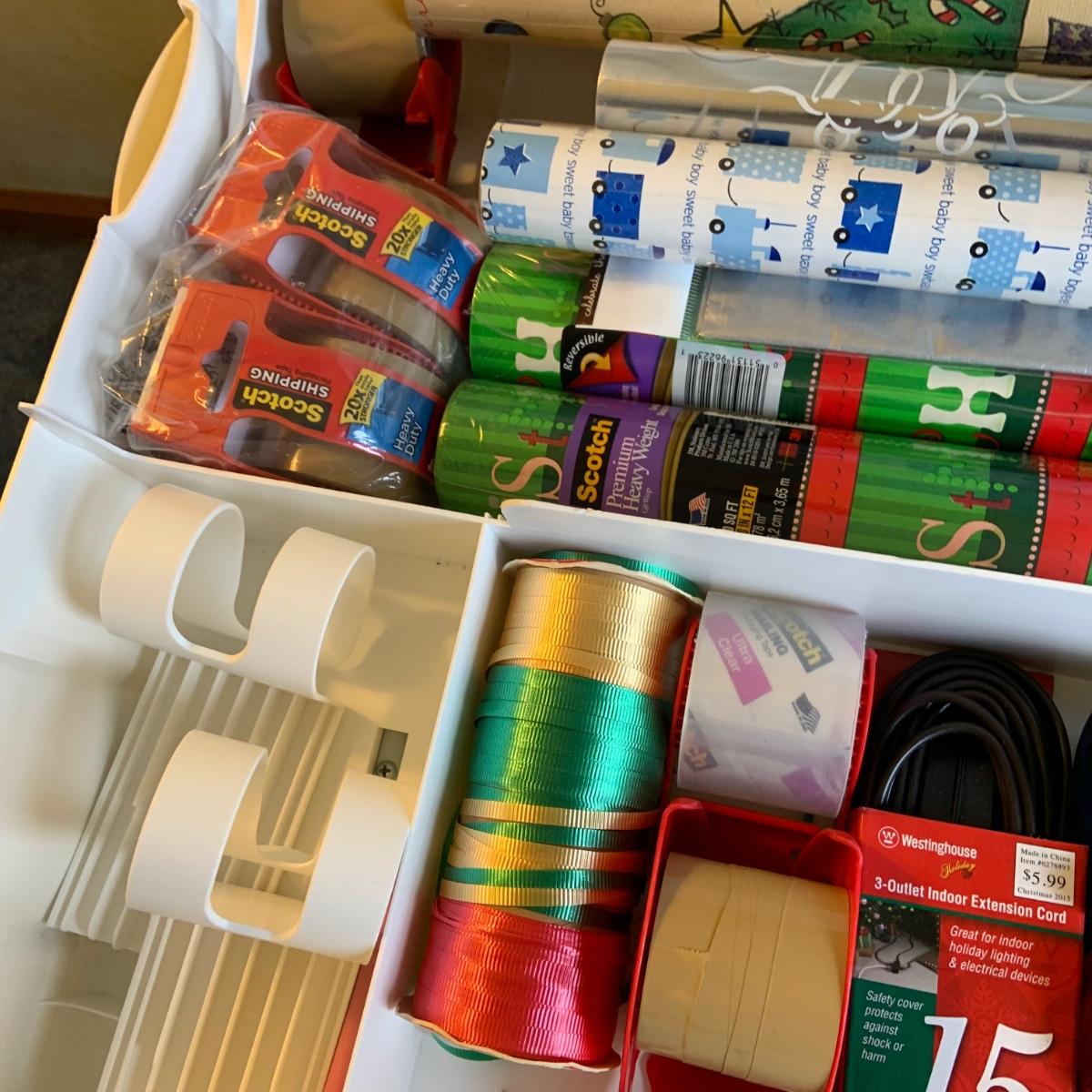 LOT58G Snapware Portable Gift Wrap and Crafting Table with Storage Loaded with Tape, Ribbon