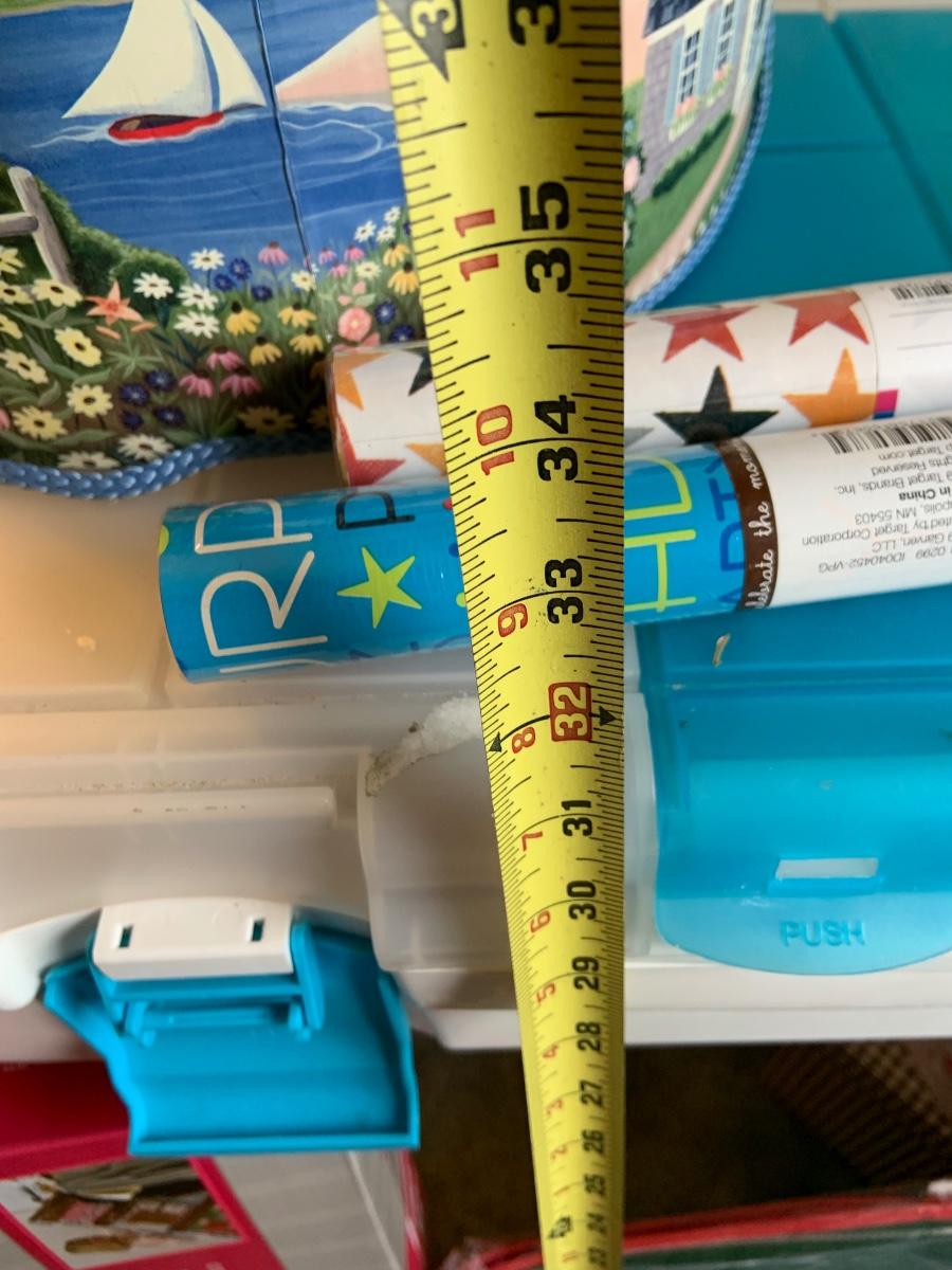 LOT58G Snapware Portable Gift Wrap and Crafting Table with Storage Loaded with Tape, Ribbon