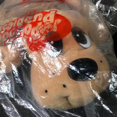 LOT 43L: Packaged Pound Puppy, NIB Cabbage Patch Kids Collectible Bathtime Playset & More