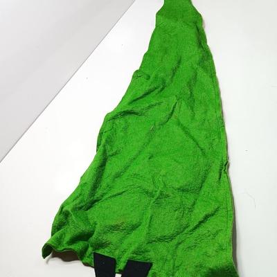 Vintage quilted Christmas tree with felt Santa card holder tree