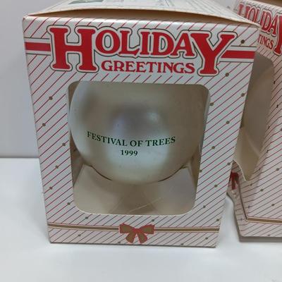 Holiday Greetings two matching festival of Trees ornaments 1999