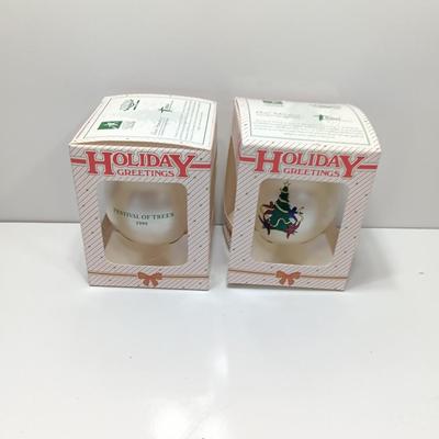 Holiday Greetings two matching festival of Trees ornaments 1999