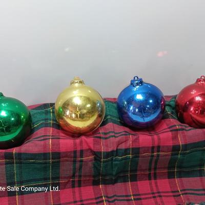 4 larger vintage jewel brite plastic ornaments