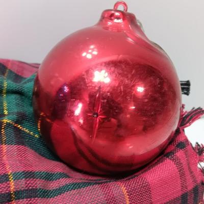 4 larger vintage jewel brite plastic ornaments