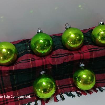 Vintage glass ornaments Bright green - Rouch -