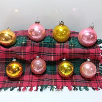 Pink and gold  Glass ornaments - Shiny Brite - Made in USA