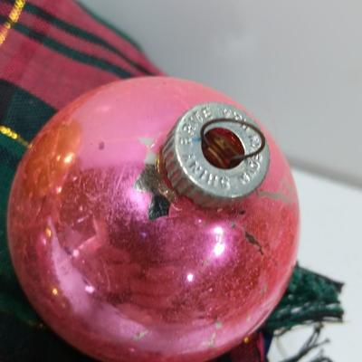 Pink and gold  Glass ornaments - Shiny Brite - Made in USA