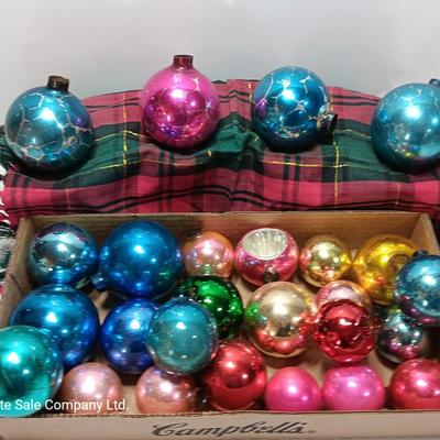 Lots of glass ornaments - Shiny Brite - Made in USA for crafting - missing tops or have paint loss
