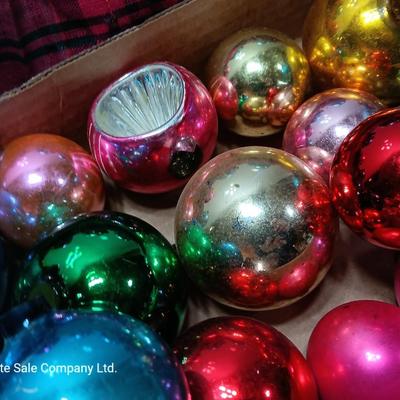 Lots of glass ornaments - Shiny Brite - Made in USA for crafting - missing tops or have paint loss