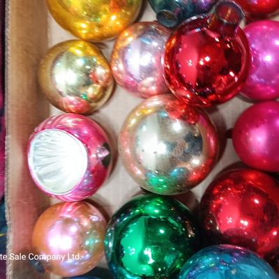 Lots of glass ornaments - Shiny Brite - Made in USA for crafting - missing tops or have paint loss
