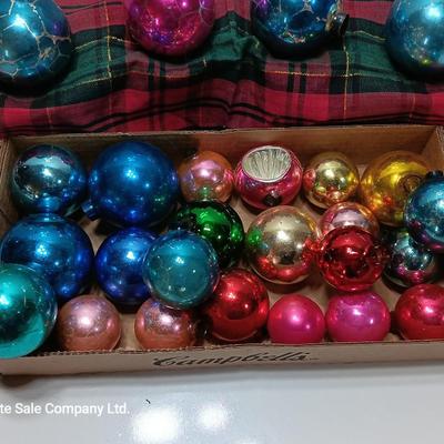 Lots of glass ornaments - Shiny Brite - Made in USA for crafting - missing tops or have paint loss