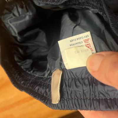 Hiking Gear Includes Size 10 Merrell Boots (GB-MG)