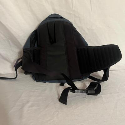 Hiking Gear Includes Size 10 Merrell Boots (GB-MG)