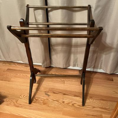 Quilt Racks & Quilts (MB-MG)