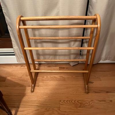 Quilt Racks & Quilts (MB-MG)