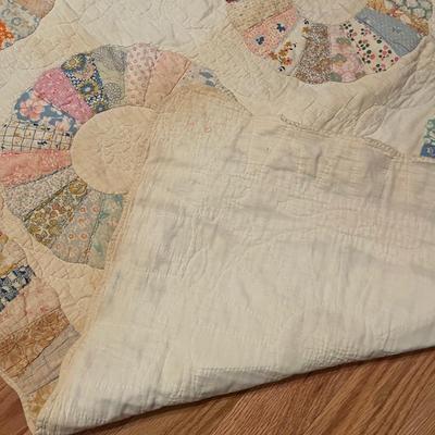 Quilt Racks & Quilts (MB-MG)