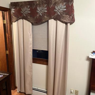 Matching Valances, Pillows & Bench (MB-MG)