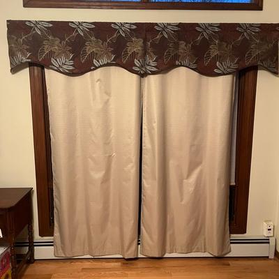 Matching Valances, Pillows & Bench (MB-MG)