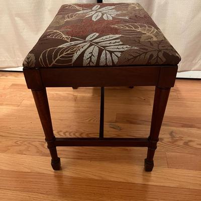 Matching Valances, Pillows & Bench (MB-MG)