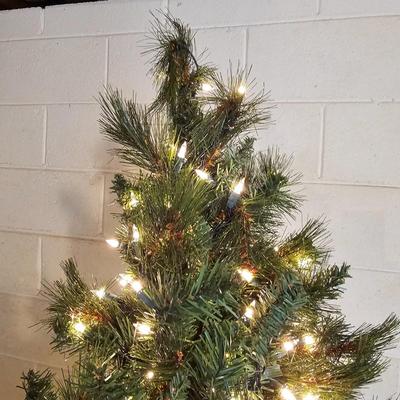Pair of Slim Christmas Trees  (S1-JS)