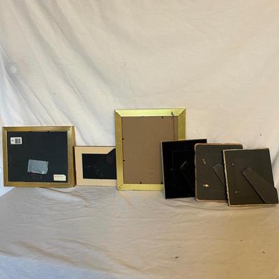 Metal Photo Frames & More Frames (UO-MG)