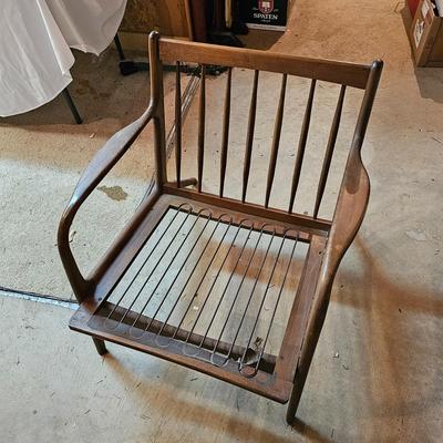 Mid Century Modern Wood Chair (S1-JS)