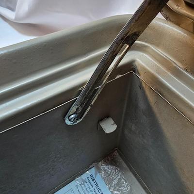 Tabletop Sentry Locking Safe  (S1-JS)