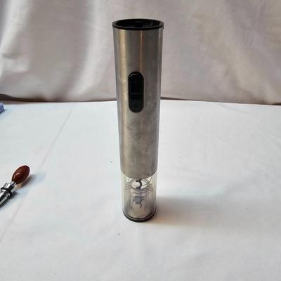 Iron Wine Rack, Le Grape Uncorking Machine, & Accessories (S1-JS)