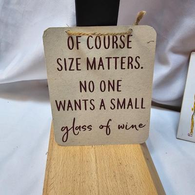 Iron Wine Rack, Le Grape Uncorking Machine, & Accessories (S1-JS)