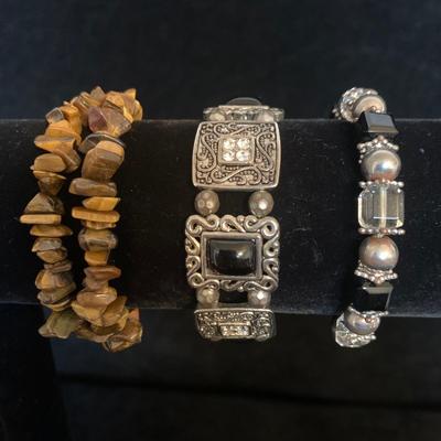 Beaded Bracelets plus Earrings & More (MB-HS)