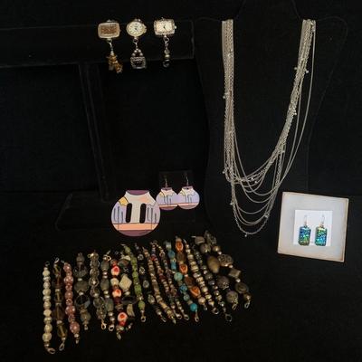 Beaded Bracelets plus Earrings & More (MB-HS)