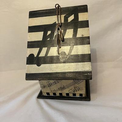 Decorative Music Themed Items (LR-MG)