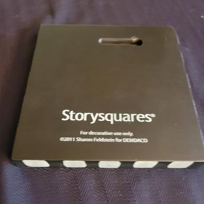 Assortment of Tennis Decor Items (DR-DW)