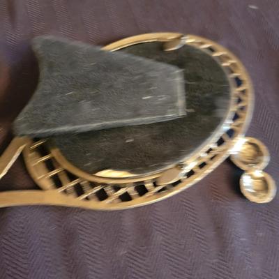 Assortment of Tennis Decor Items (DR-DW)