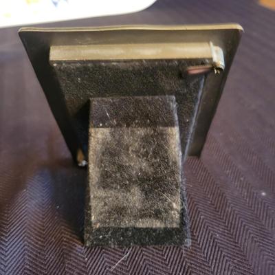 Assortment of Tennis Decor Items (DR-DW)