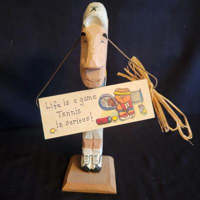 Assortment of Tennis Decor Items (DR-DW)