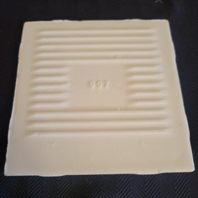 Assortment of Tennis Decor Items (DR-DW)