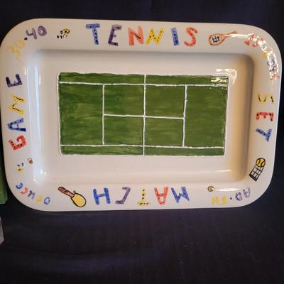 Assortment of Tennis Decor Items (DR-DW)