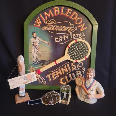 Assortment of Tennis Decor Items (DR-DW)