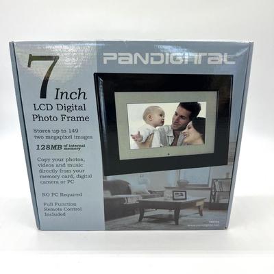 In Box, PANDIGITAL  7-Inch LCD Digital Picture Frame