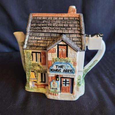 Four Decorative Tea Pots (LR-DW)