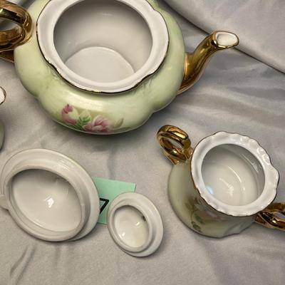 Lefton Roses Tea Set