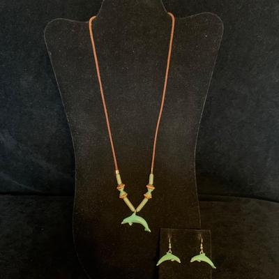 Native American Beaded Necklaces & More (MB-HS)